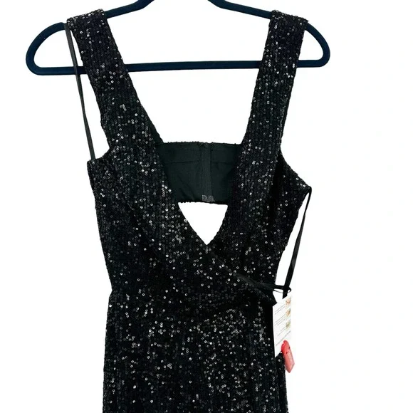 Mac Duggal Leena Sequined V-Neck Cut-Out Jumpsuit Black Size 6 NWT